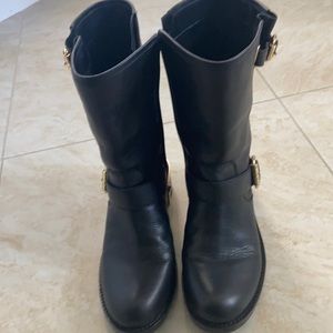 Vince Camuto boots size 6